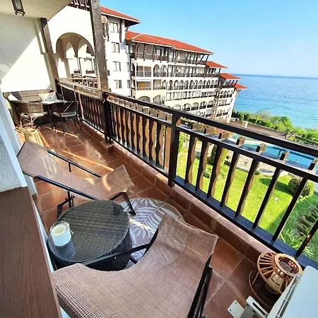 Panorama Sea View דירה