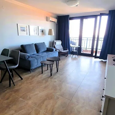 Panorama Sea View דירה
